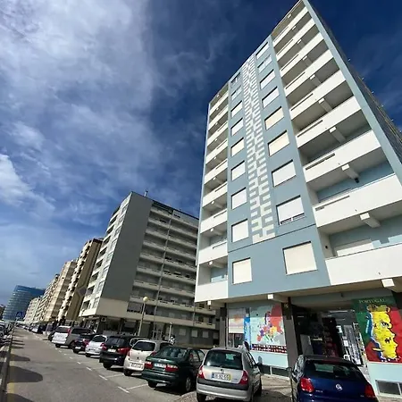 Apartment Na 1ª Linha De